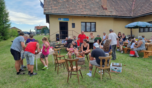 9.8.2025 - Deň obce - Most medzi generáciami - posedenie, akcie 9.8.2025 - Deň obce - Most medzi generáciami - posedenie, akcie